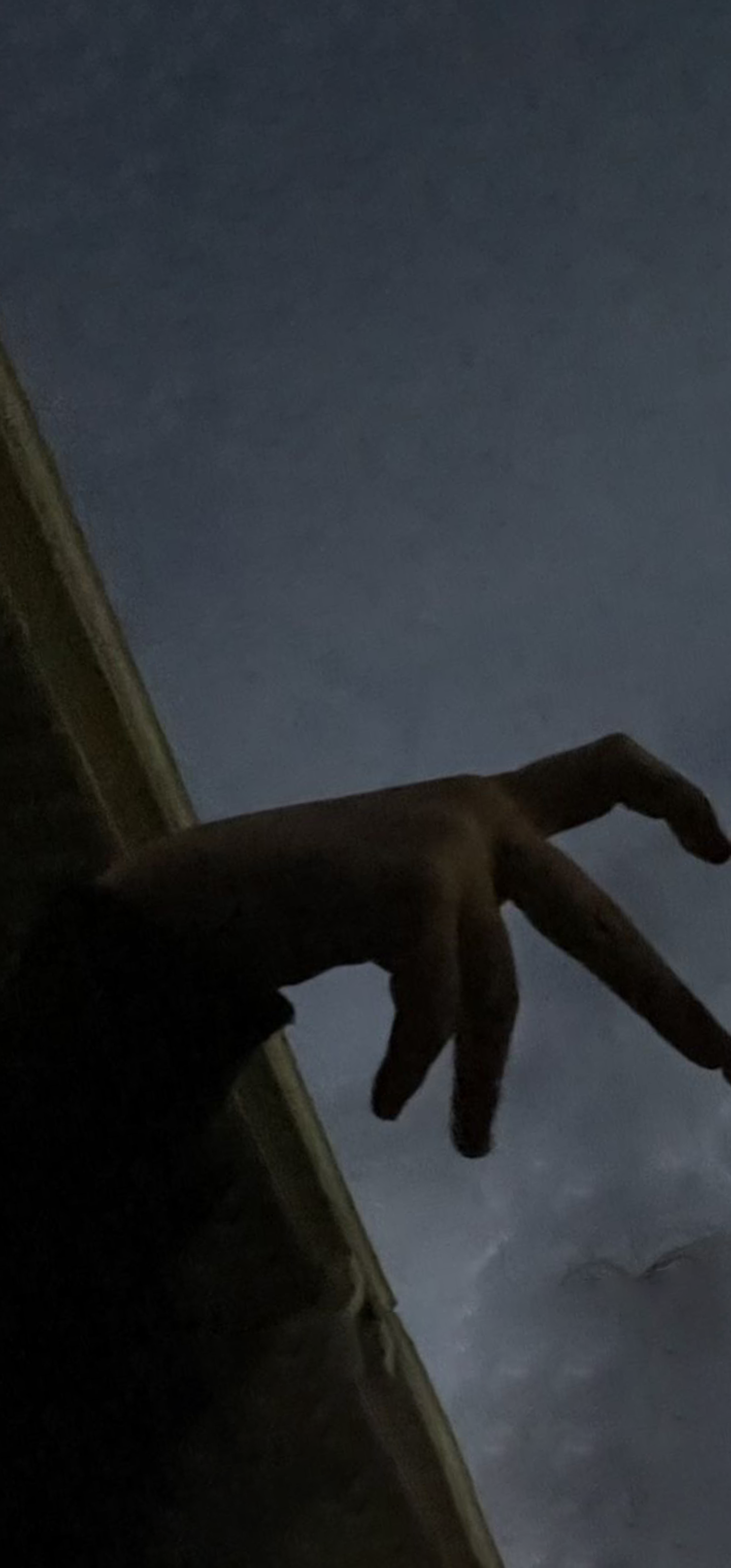 real hand love (Hers)